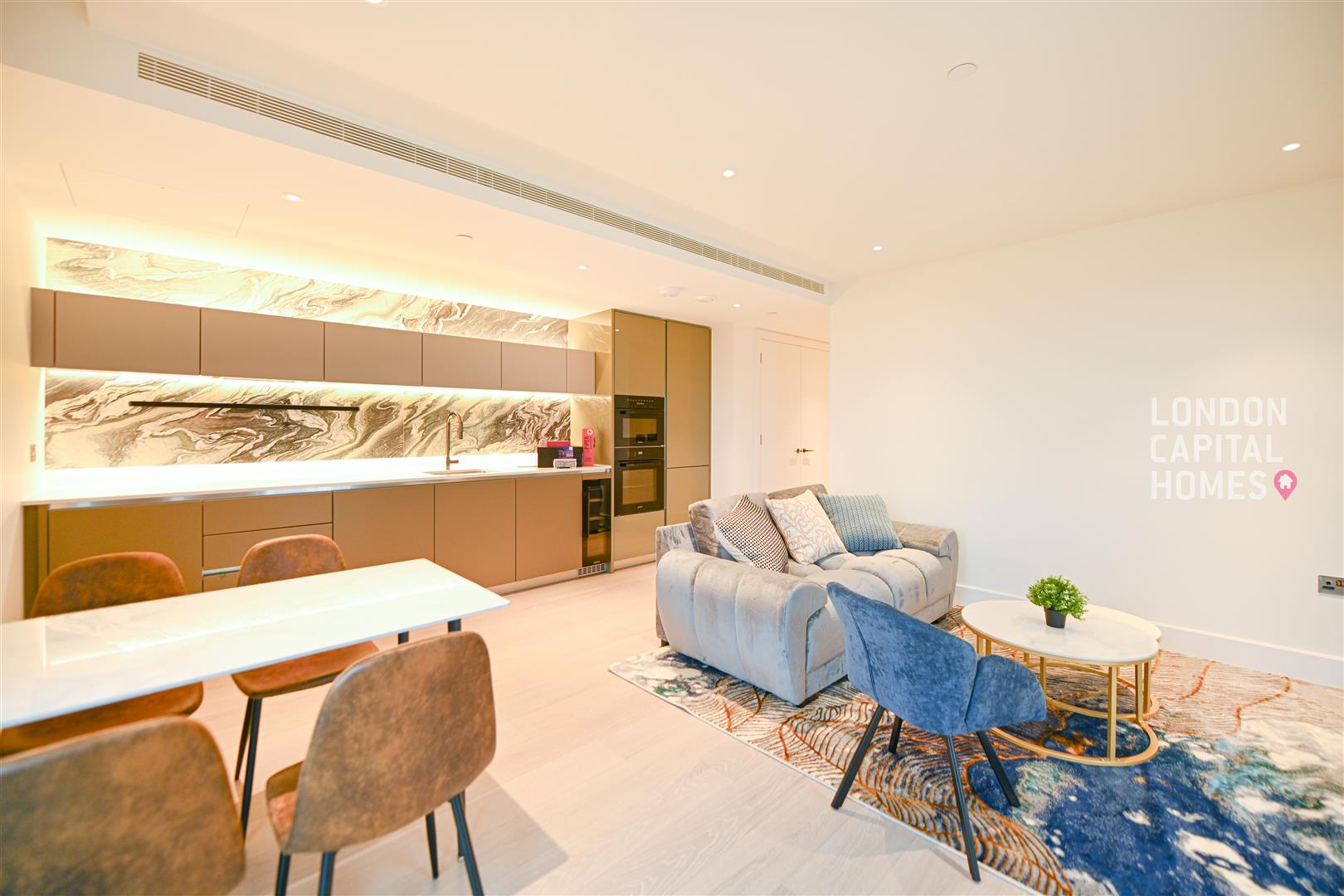 2 bed property in Reflection Apartments, Cascade Way, LONDON